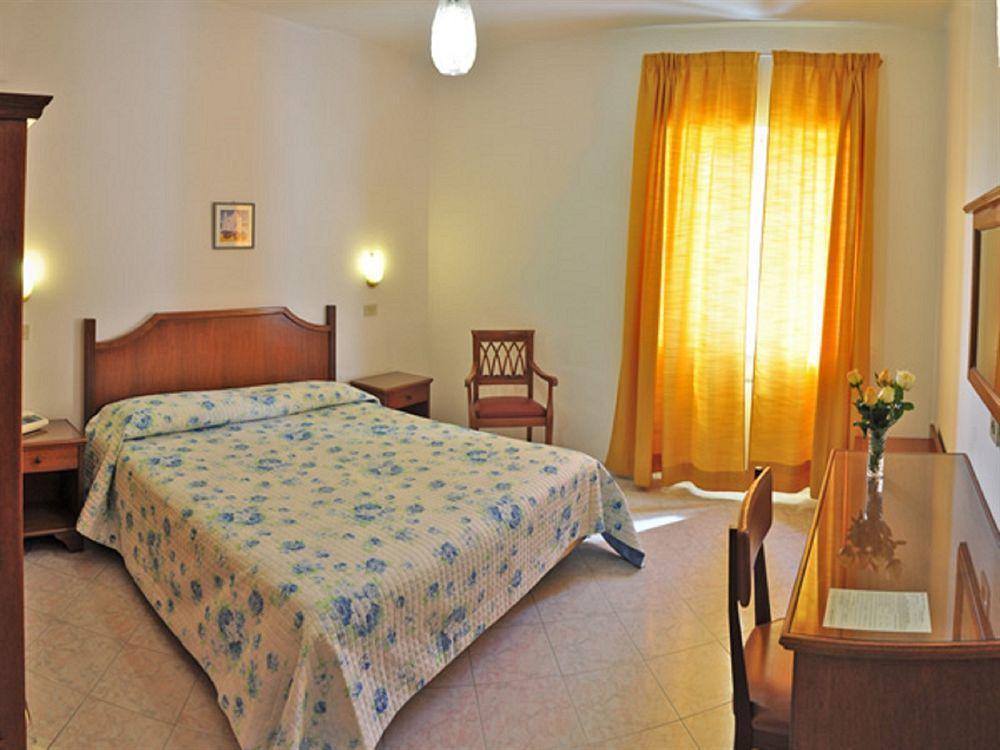 Hotel Maronti Barano d'Ischia Exterior photo