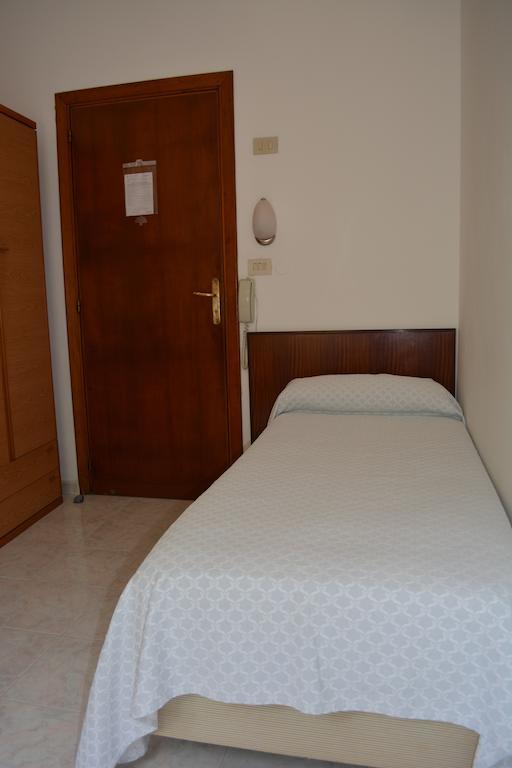 Hotel Maronti Barano d'Ischia Room photo